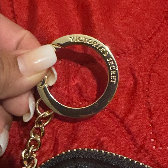Victoria Secret Black Quilted Pouch with Gold Keychain - Picture 4 of 4
